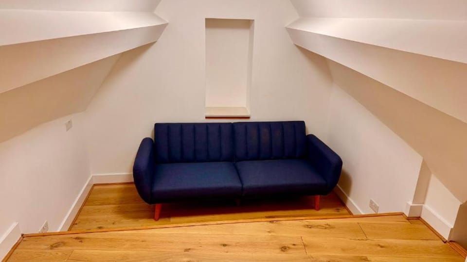 3A Golders Green London Apartment in London Borough of Camden
