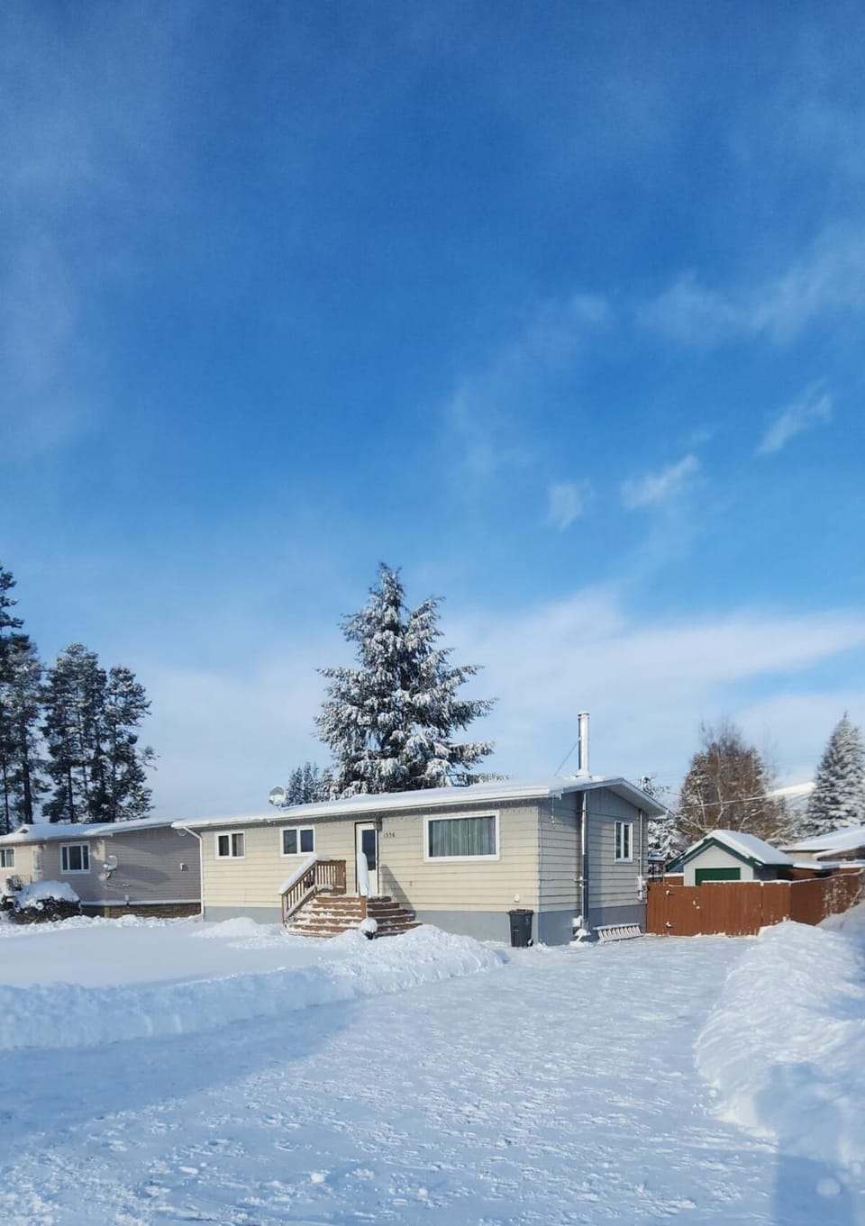 Property building, Natural landscape, Winter