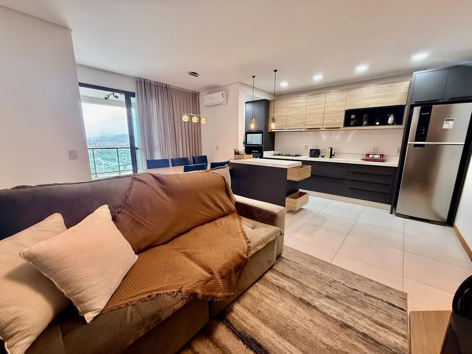 Kitchen or kitchenette, Living room, stove