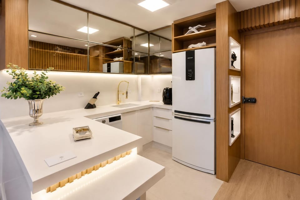 Kitchen or kitchenette, Dining area, kitchen