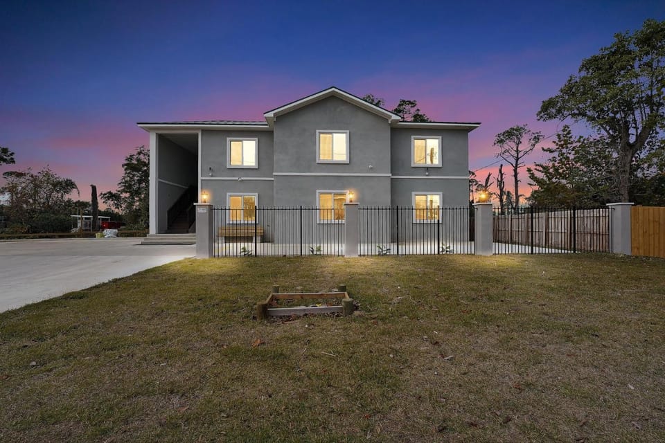 Canalfront 3BR Near Panama City Beach Duplex Apartment in Highway 30A Florida Beach