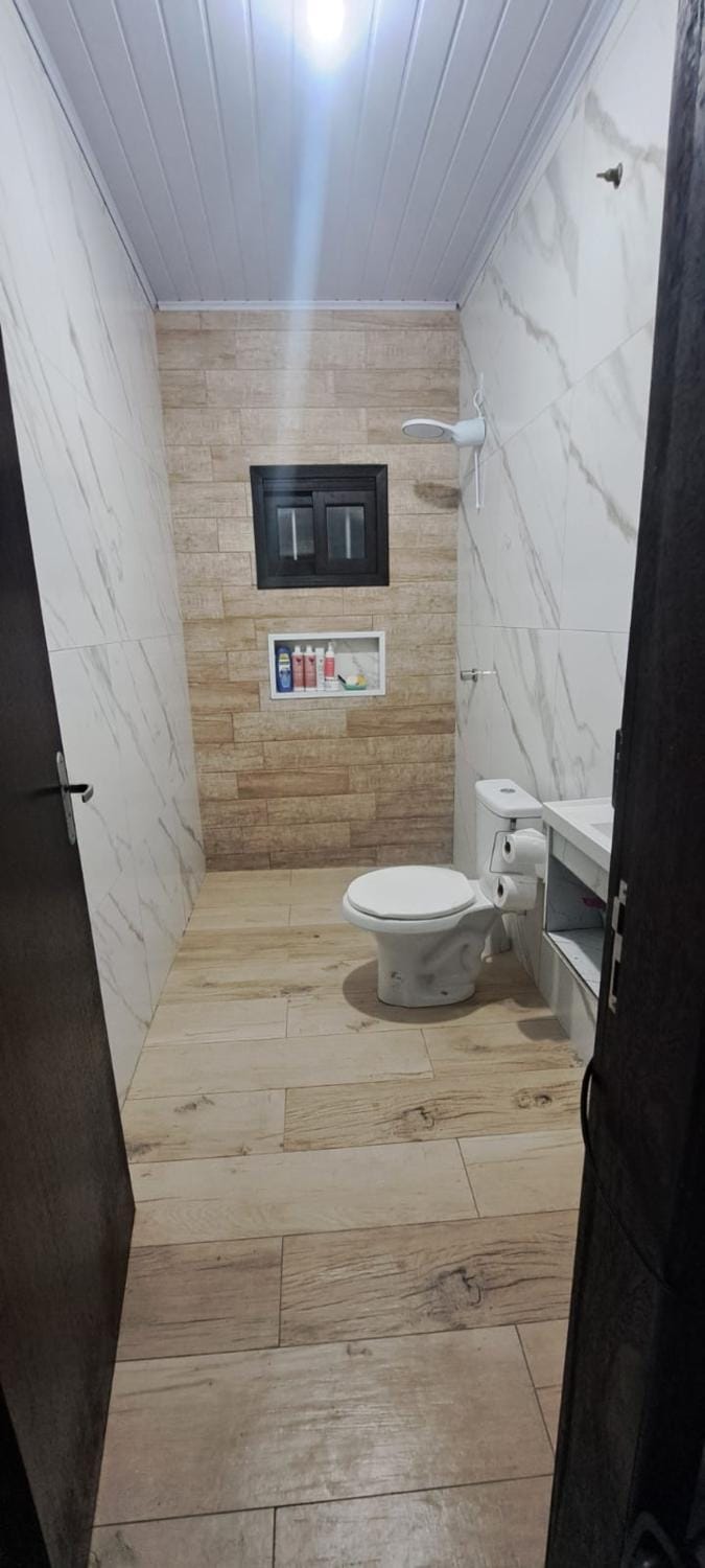 Casa próximo a beira mar, próximo de mercados e farmácias e bem localizada House in Balneário Gaivota