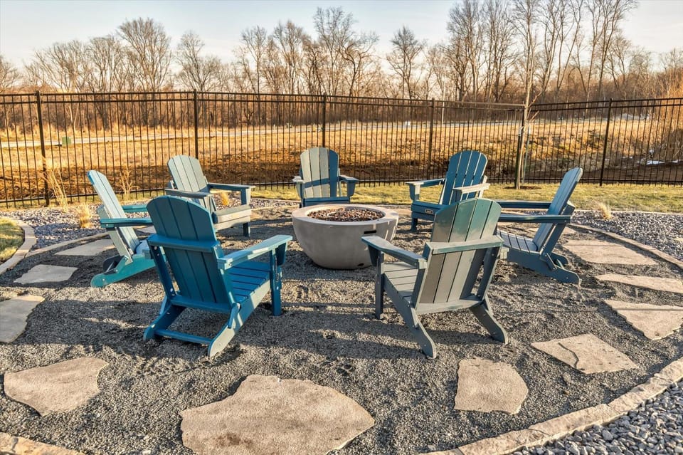 Patio, Garden, View (from property/room), Seating area, Sunset