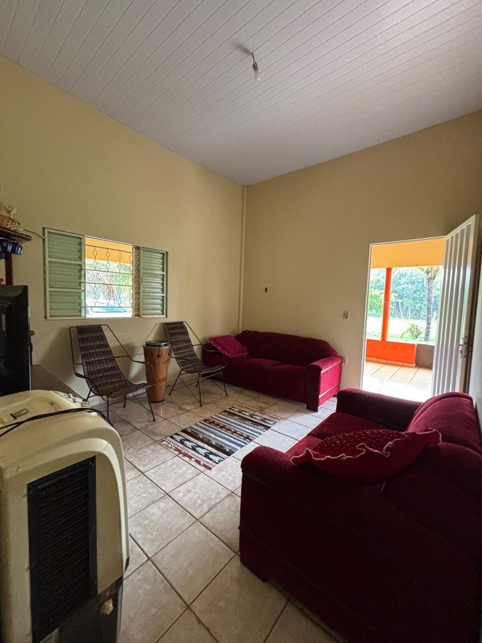 TV and multimedia, Living room, Seating area