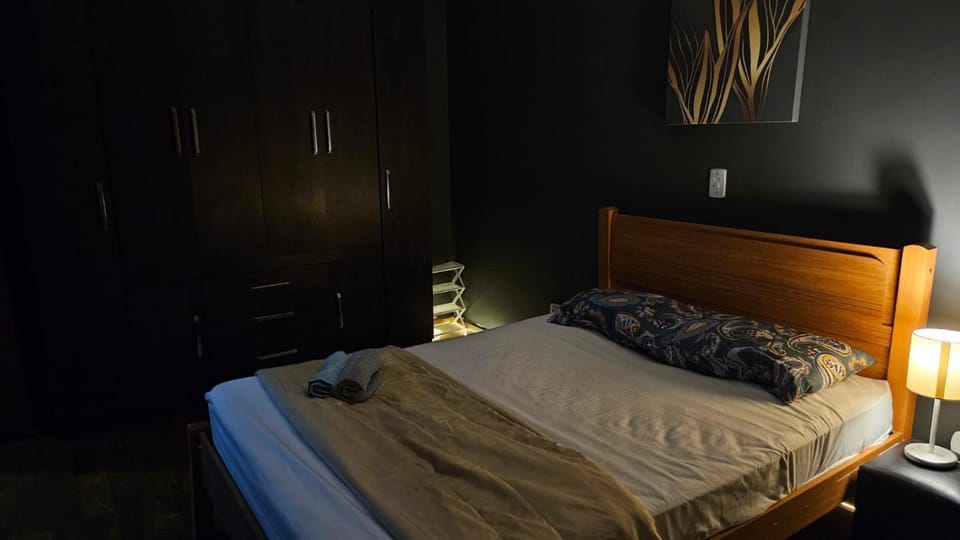 City Quarto Privativo Casal Bed and Breakfast in Osasco
