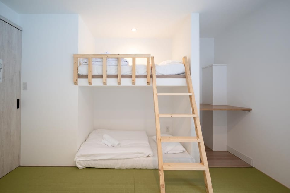 Photo of the whole room, Bedroom, bunk bed