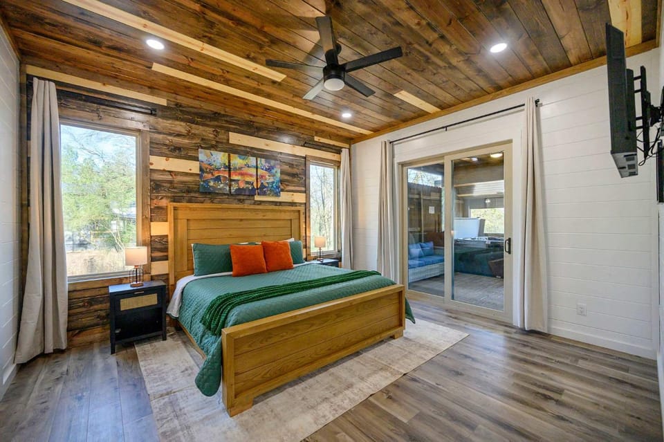 Chillax Inn The River For 19 House in Arkansas