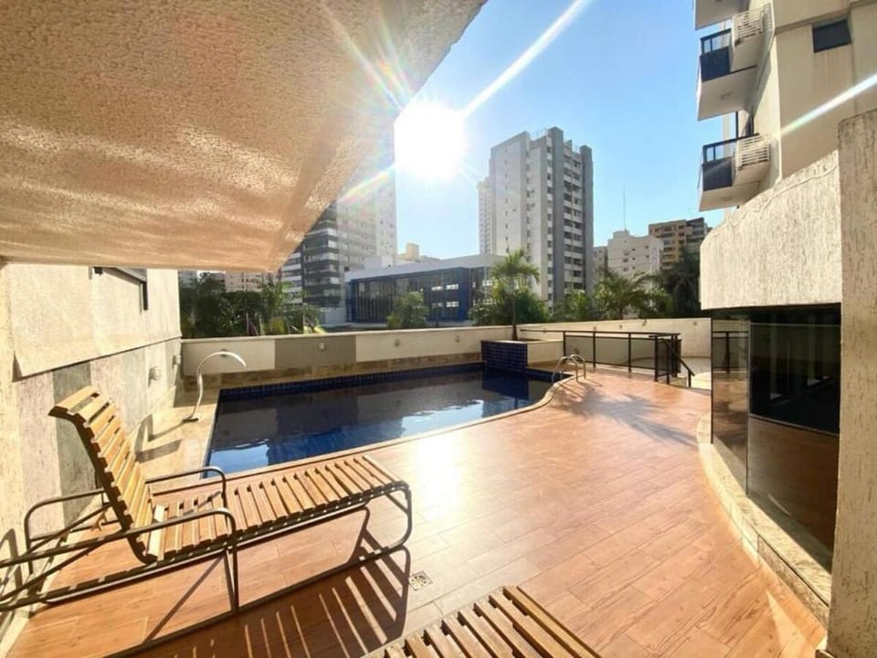 Flat Praça do Sol-Ótima Localização-Wi-Fi Rápido Apartment in Goiania