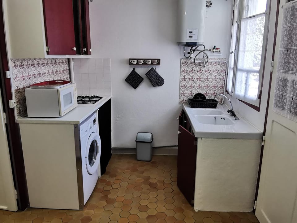 Appartement 2/3 pers. à 300m de la plage, La Tranche sur Mer - FR-1-194-358 Apartment in La Tranche-sur-Mer