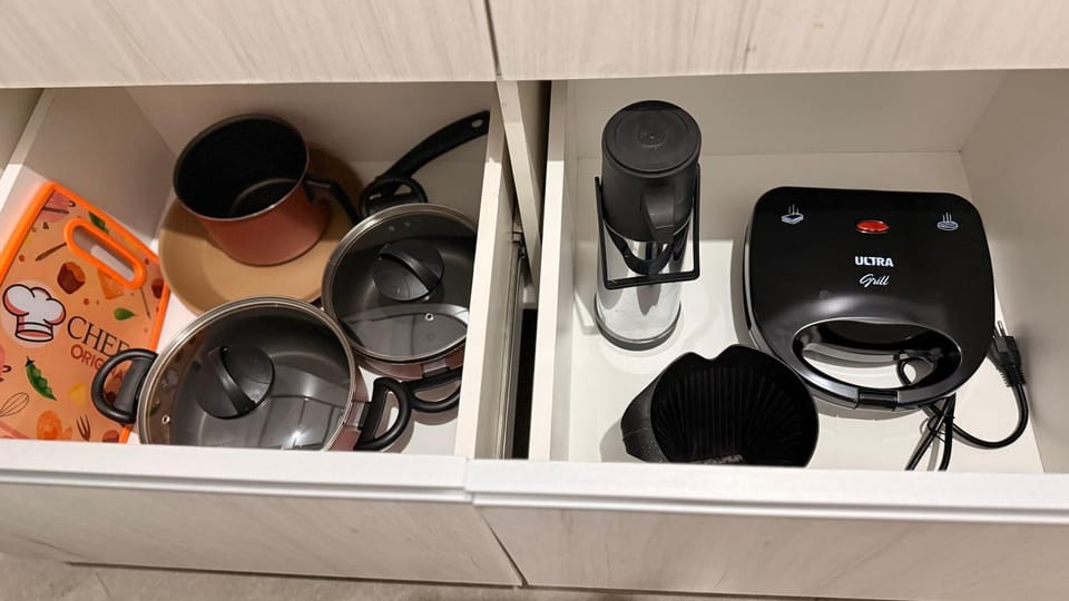 Apto bem localizado, novinho e com AR Apartment in Florianopolis