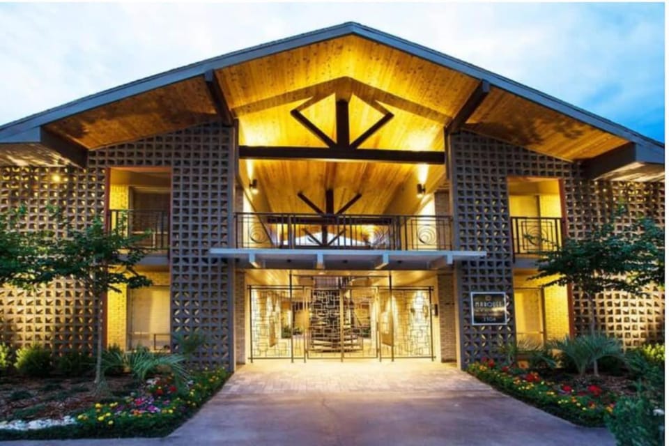 Spring Specials Rodeo World Cup Galleria Unit 223 Apartment in Houston