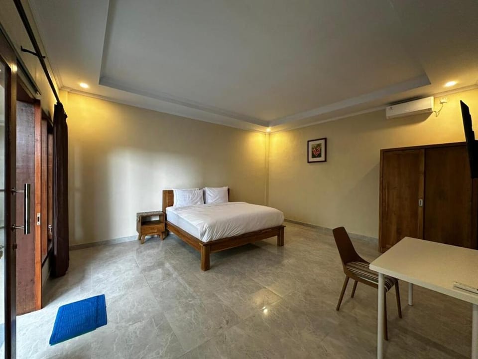 3 bedroom cozy villa with pool in Padonan, Canggu Villa in North Kuta