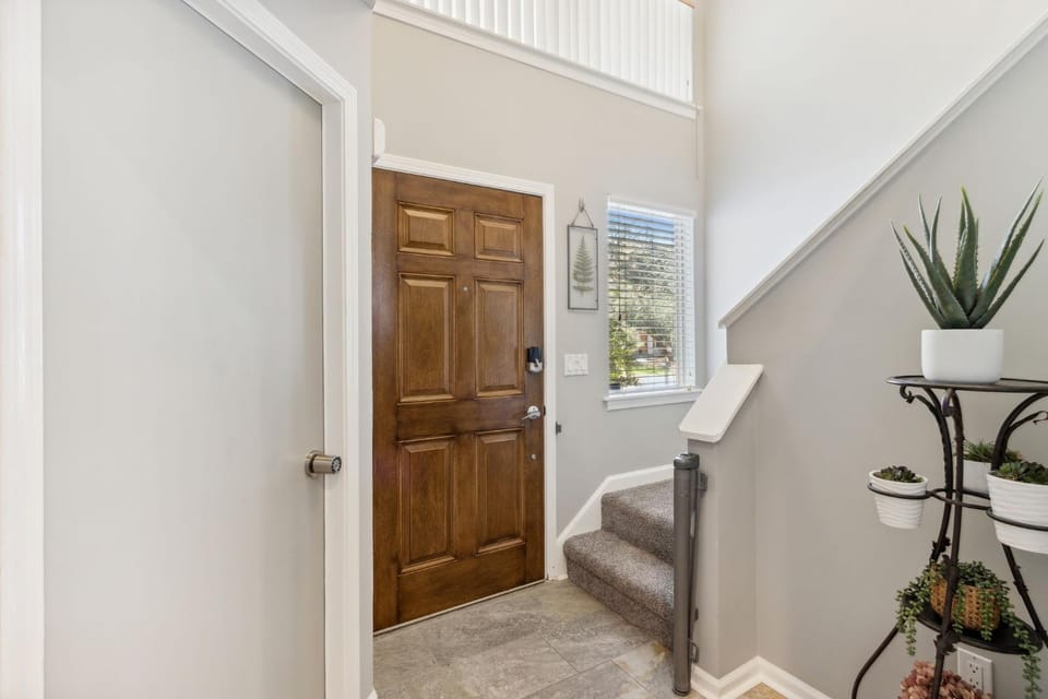 Newly Renovated 2BR by the Beach - Amelia Island Apartment in Fernandina Beach
