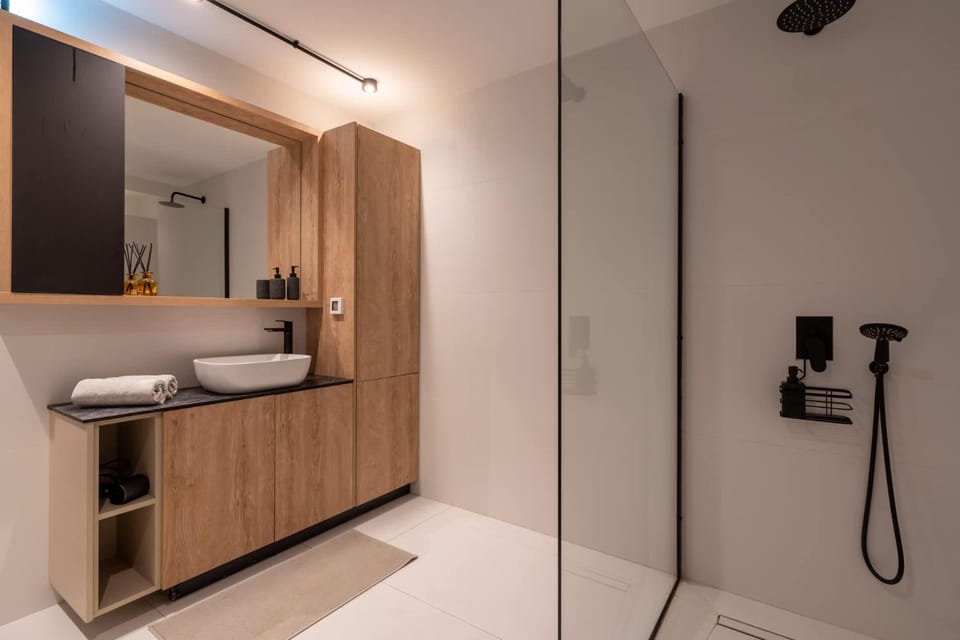 Cozy Loft with Balcony in Central Limassol Apartment in Limassol City