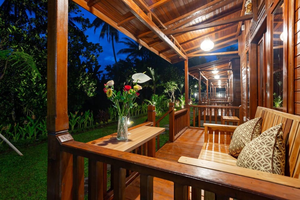 Patio, Garden, Balcony/Terrace, Seating area, Garden view