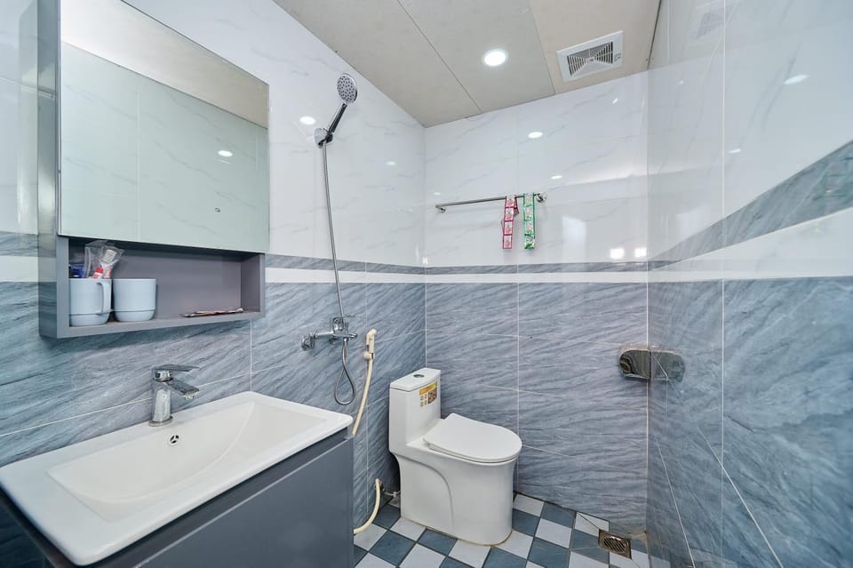 Trên Mây HST - 221 Tôn Đức Thắng Apartment in Hanoi
