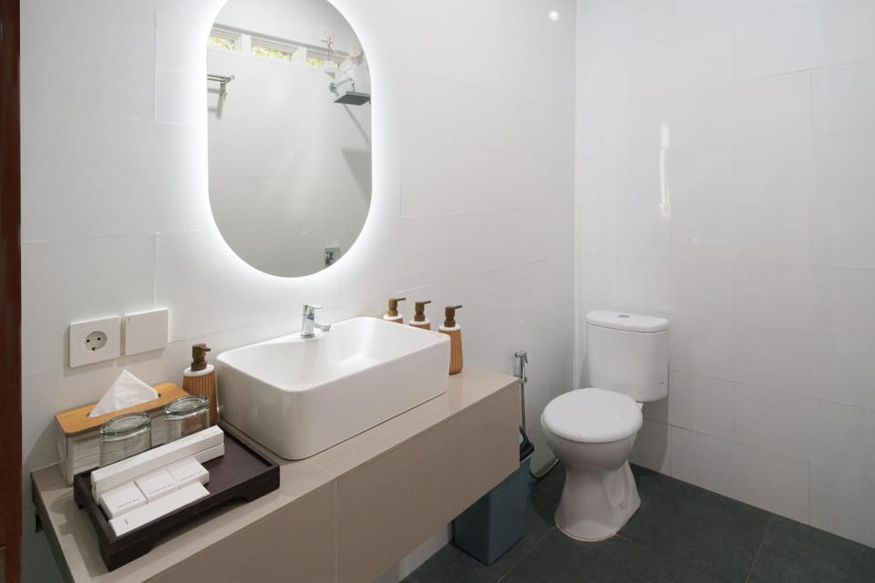 Toilet, Bathroom