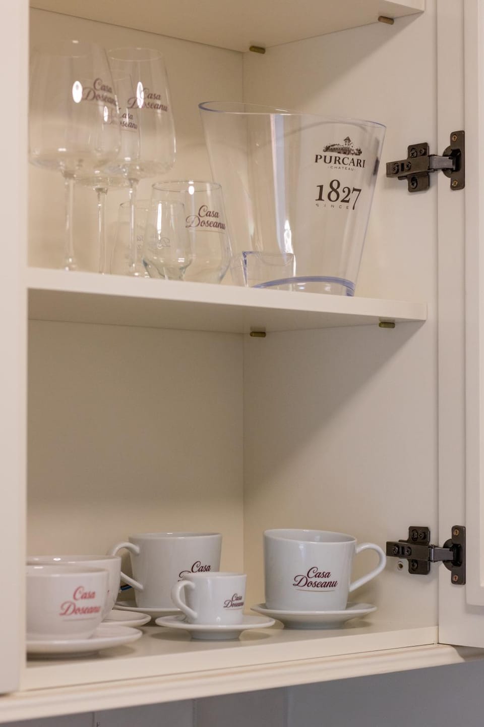 Coffee/tea facilities, Kitchen or kitchenette