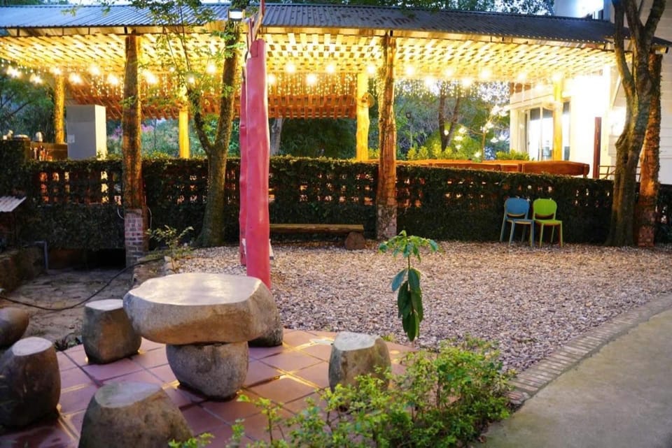 Guitar DC Homestay Suitable for 12 to 18 people House in Hanoi