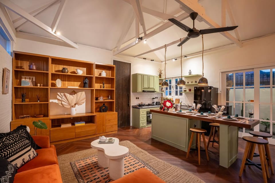 Communal lounge/ TV room, Living room, Lounge or bar