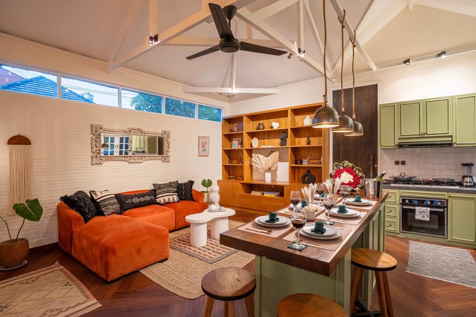 Communal lounge/ TV room, Living room, Lounge or bar