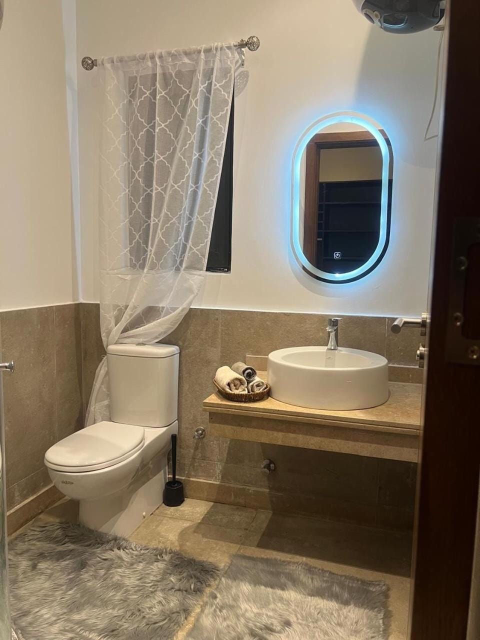 Lake View Residence, New Cairo Apartment in New Cairo City