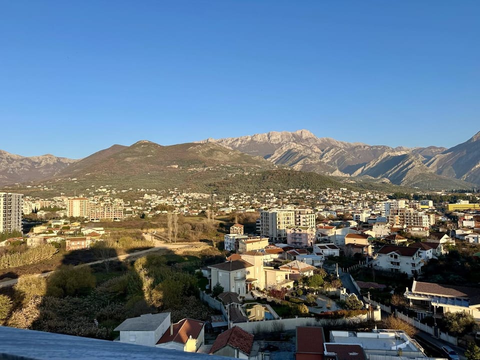 View (from property/room), Mountain view, Mountain view