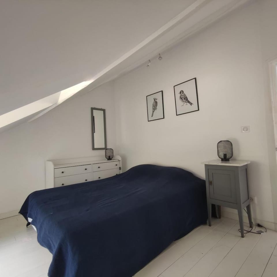 Le Toit du Lac - Tennis, Piscine et Vue sur le Lac House in Bourgogne-Franche-Comté