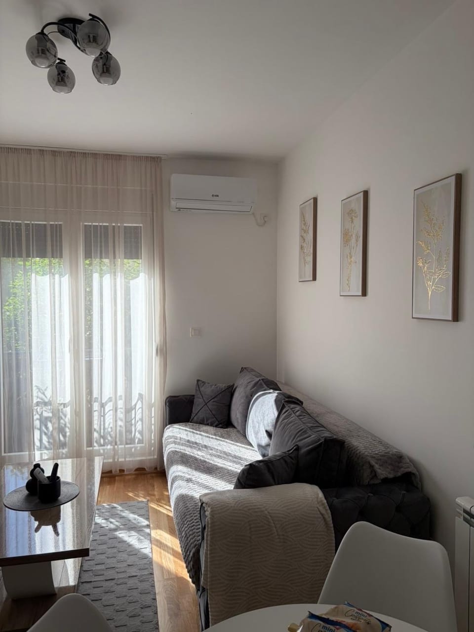 Vodenica apartman sa garažom Apartment in Montenegro