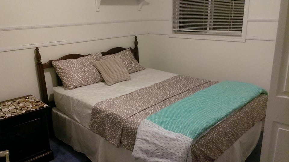 HB Guest Home 3 Bed and Breakfast in Waterloo