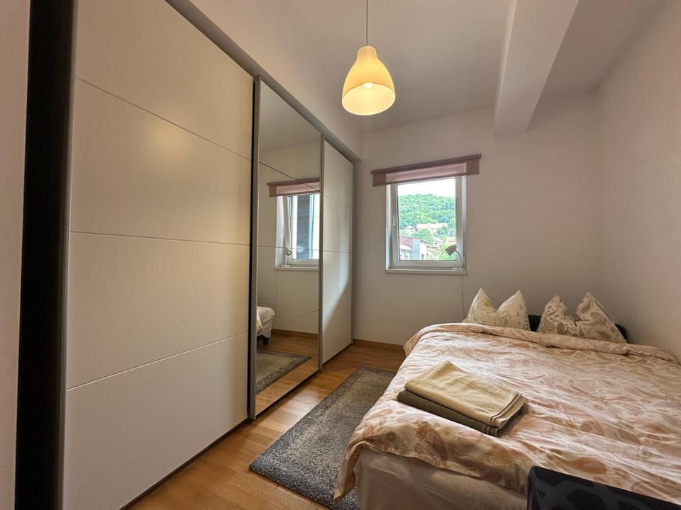Bed, Photo of the whole room, Bedroom, wardrobe
