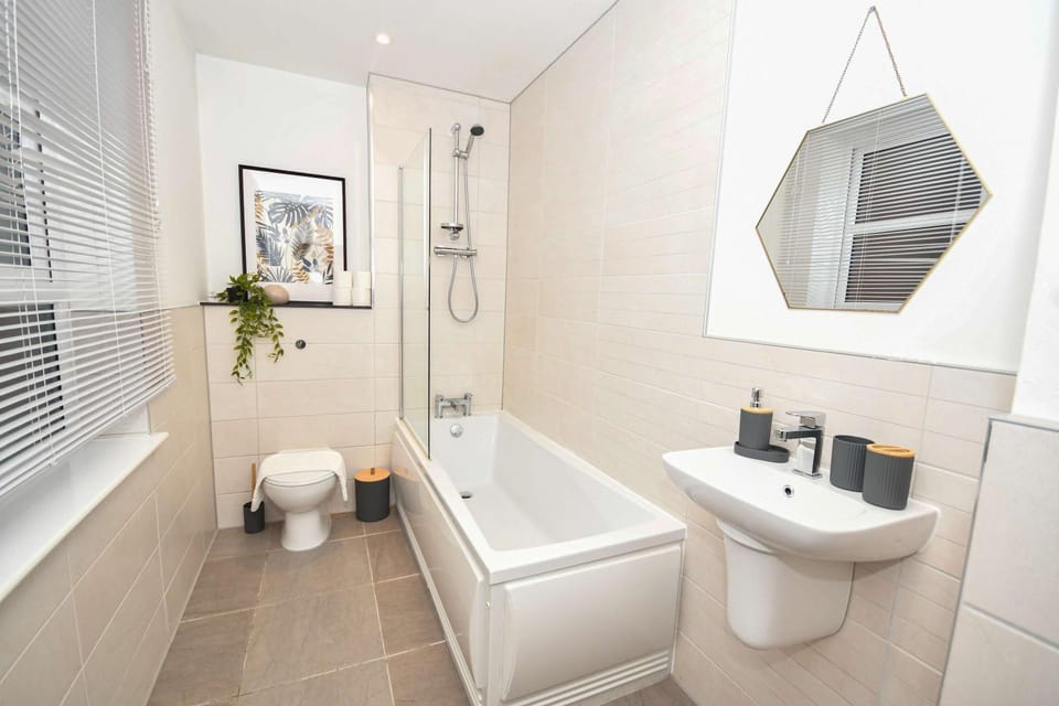 Modern 2 Bedroom Apartment in Central Wigan Apartment in Wigan