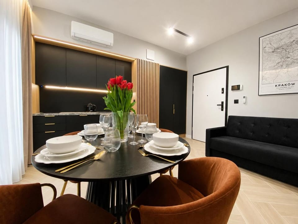 Apartament przy Rakowickiej IV Old Town Apartment in Krakow