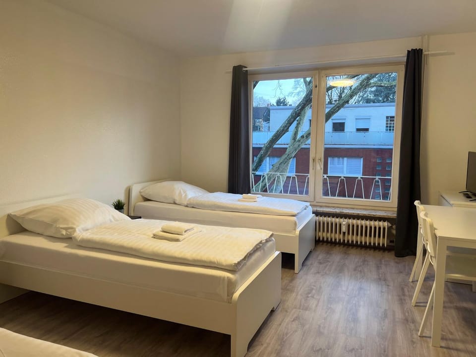 Bed, View (from property/room), Photo of the whole room, Seating area, Bedroom, towels