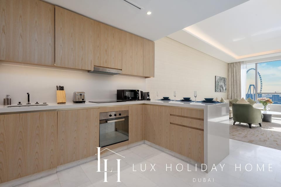 Kitchen or kitchenette, oven, toaster
