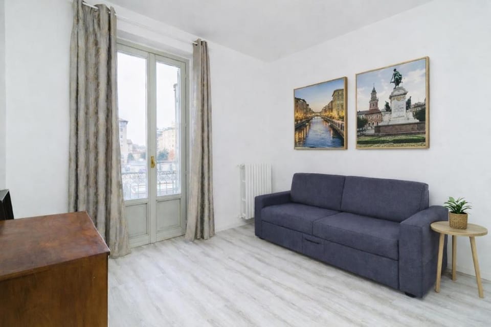 In the Heart of Milan Charm and Comfort on the Navigli Apartment in Milan
