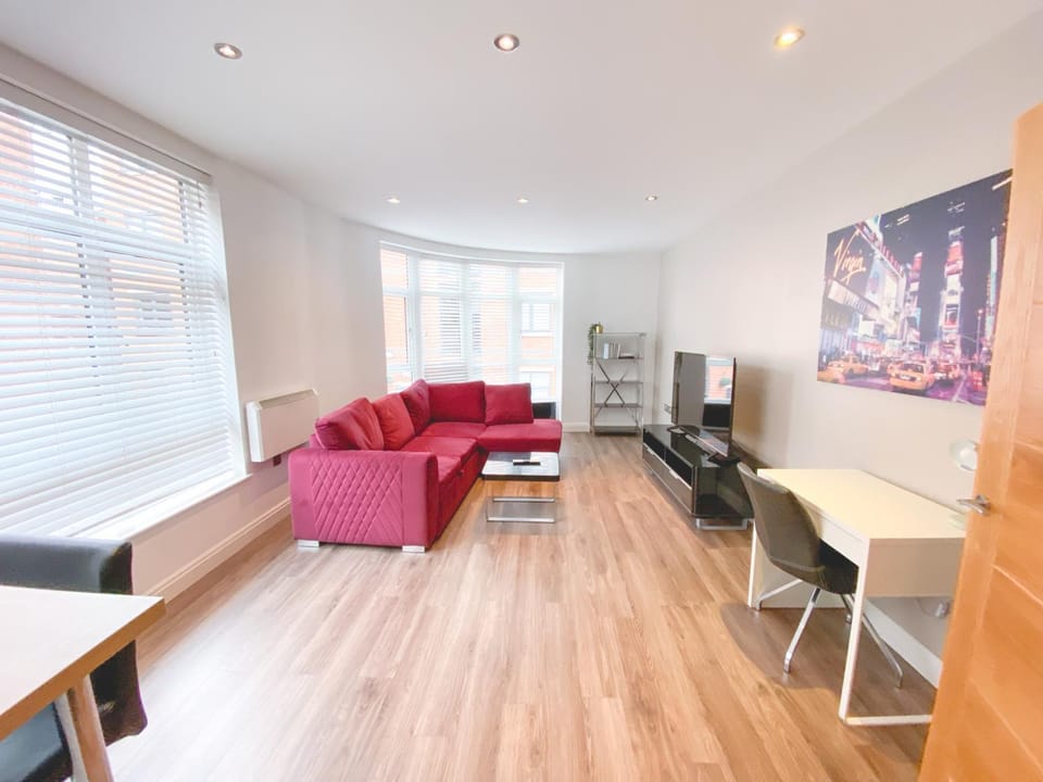TV and multimedia, Living room, Seating area