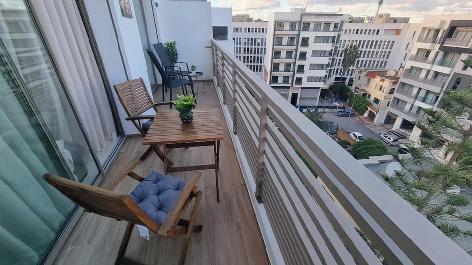 Suite Cozy Design Suite Maarif, Close to Ain Diab Apartment in Casablanca