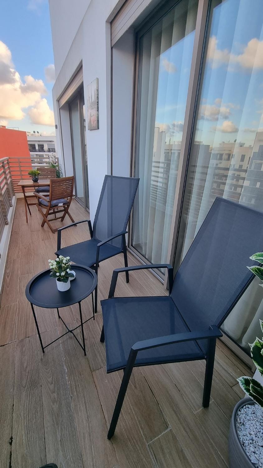 Suite Cozy Design Suite Maarif, Close to Ain Diab Apartment in Casablanca