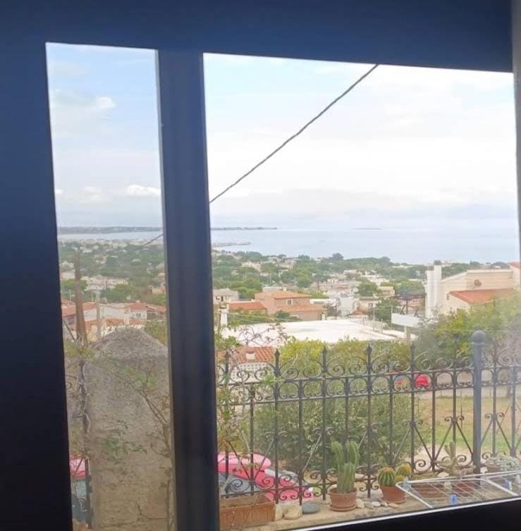 Above Artemis Studio Near Athens Airport Apartment in East Attica Regional Unit, Greece