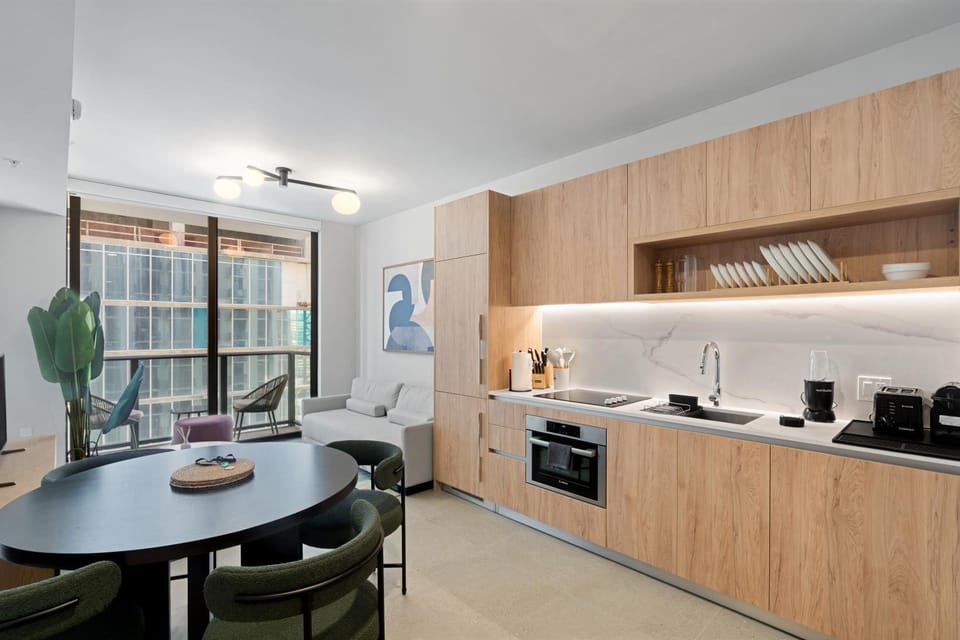 Kitchen or kitchenette, Living room, Seating area