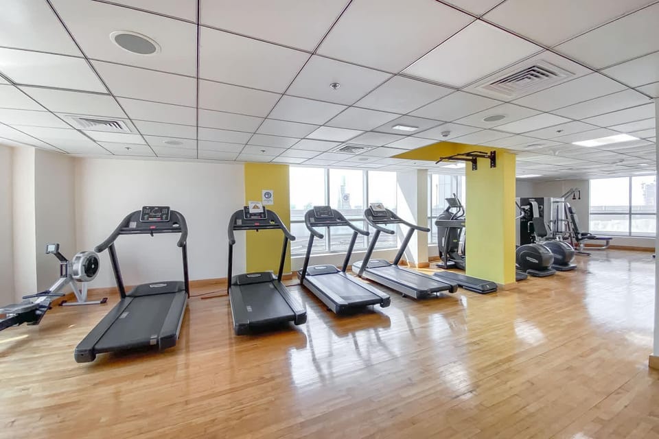 Free housekeeping visits during your stay - StayShort - 2BR in Dubai Marina that Sleeps 6 with Water Views Apartment in Dubai