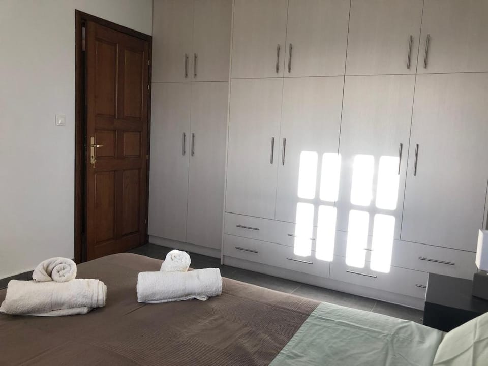 Παραδοσιακό σπίτι με τζάκι Chalet in Volos