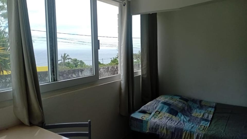 Studio Vue Mer 24h24 7j7 Apartment in Réunion