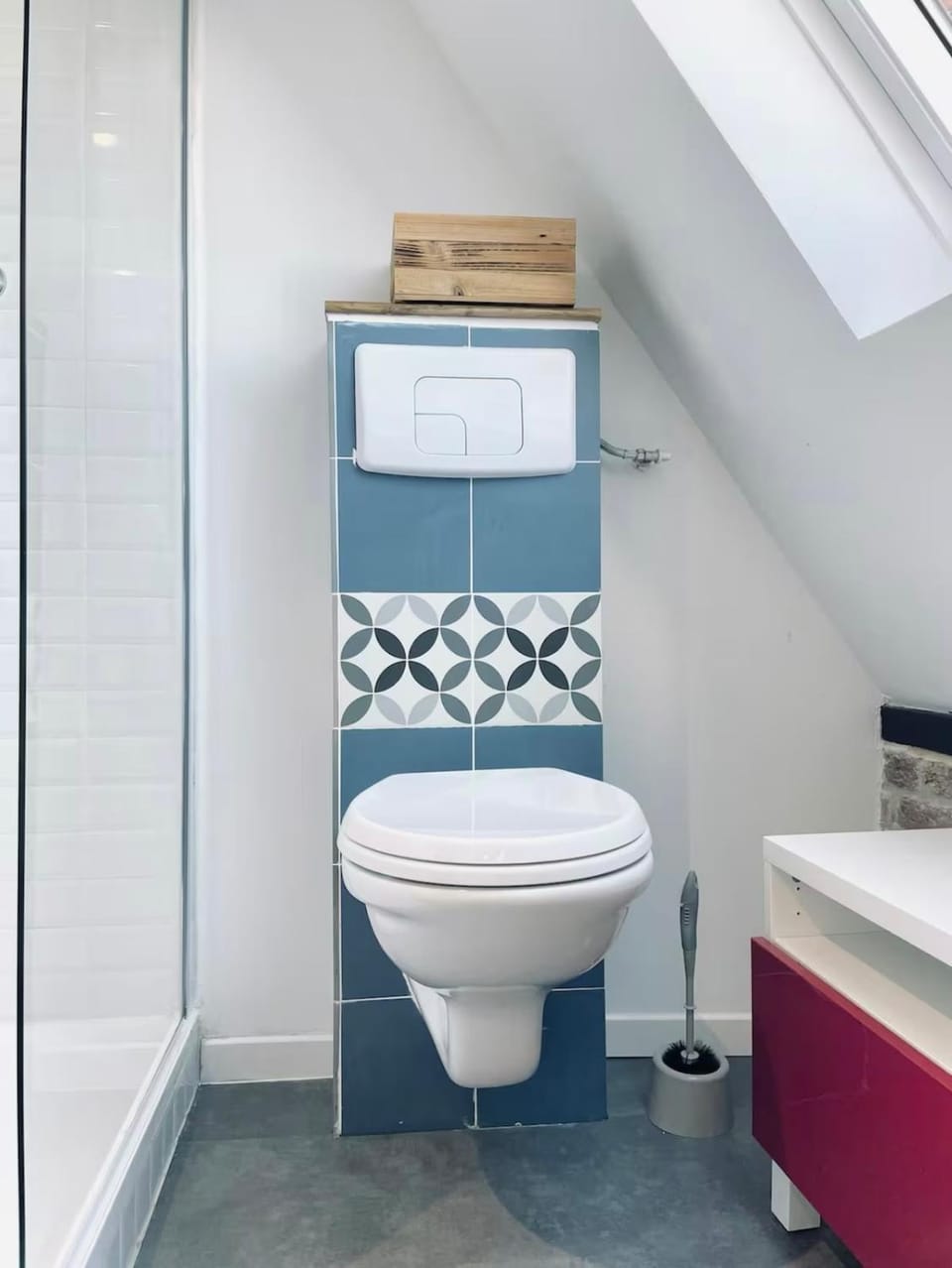 Toilet, Bathroom