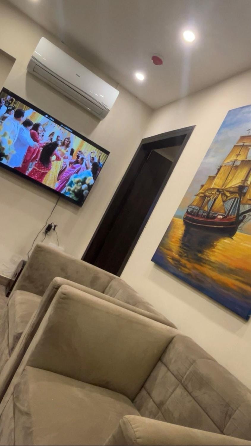 Modern City Living Stylish 1-Bed Apartment with View Apartment in Islamabad Capital Territory