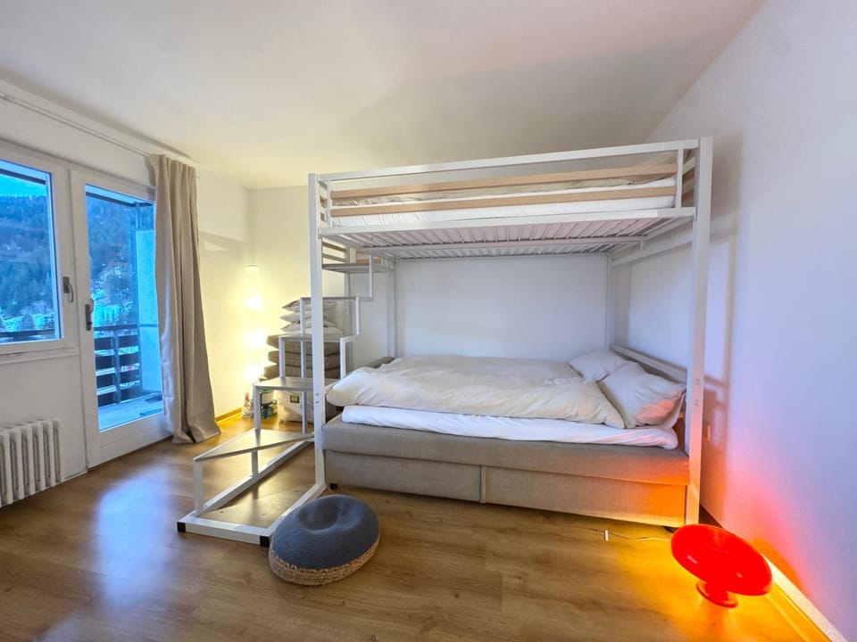 Bed, Bedroom, bunk bed