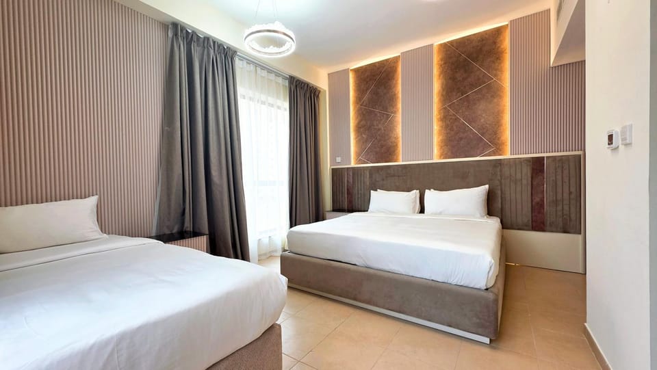 Elan Rimal Bahar Suites, 1min walk to the Sea! Prime location JBR Beach Front Apartment in Dubai