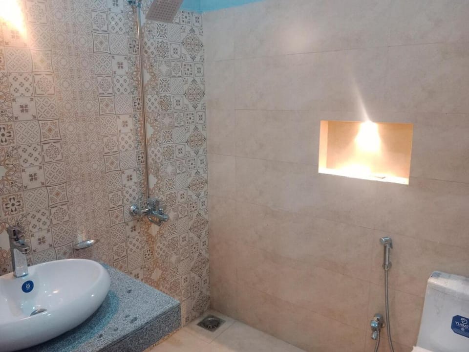 Bahria town karachi Volka Guest House Villa in Karachi