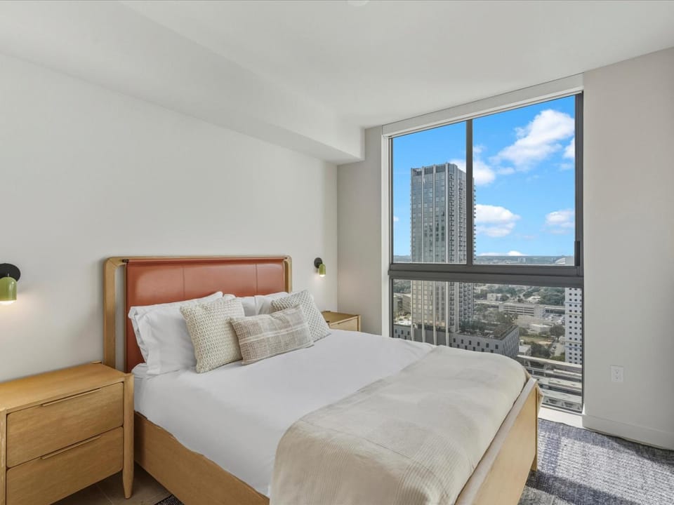Bed, Bedroom, City view